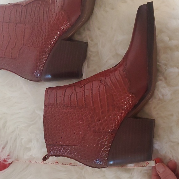 Sam Edelman low boots NWOT - Picture 5 of 6